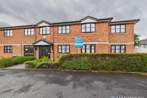 1 bed property, in Forrest Court, £65,000