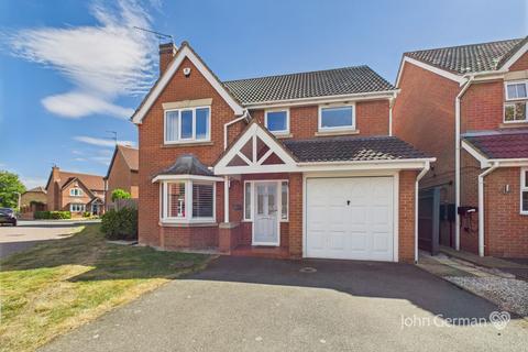 4 bed property, in Honeysuckle Way, £425,000