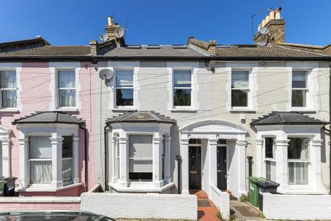 3 bed property, in Burnthwaite Road, £1,250,000