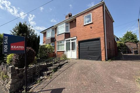 3 bed property, in Collis Avenue, £199,950