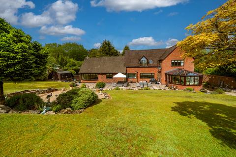5 bed property, in 2 Halfshire Lane, £1,150,000