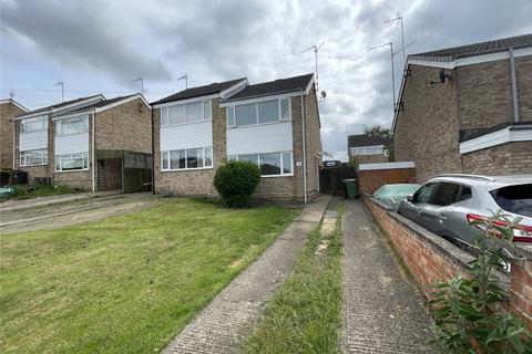 3 bed property, in 14 Arkwright Road, £140,000