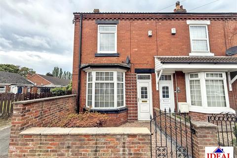 3 bed property, in Owston Road, £120,000