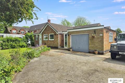 3 bed property, in Fishpond Lane, £460,000