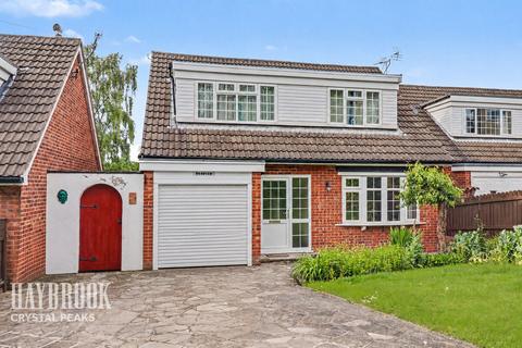 3 bed property, in West Street, £350,000