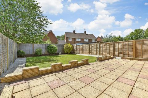3 bed property, in Colesmead Road, £450,000