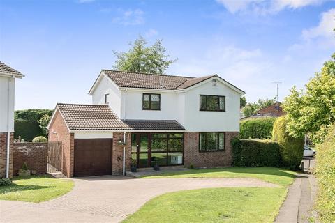 4 bed property, in The Meadows, £600,000