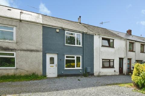 3 bed property, in Mill Row, £130,000