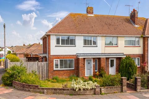 3 bed property, in Wiston Avenue, £425,000