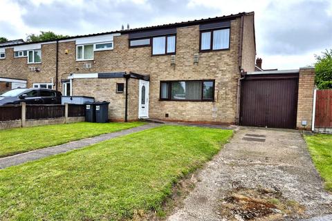 4 bed property, in Mackadown Lane, £270,000