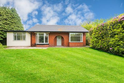 3 bed property, in Cobbs Brow Lane, £450,000