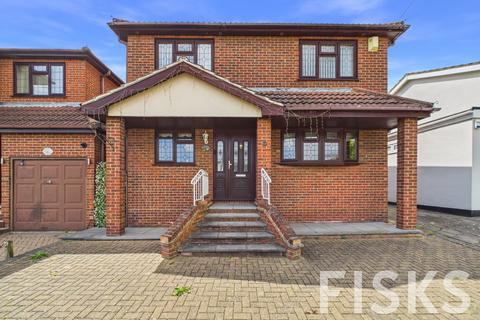 4 bed property, in Thundersley Park Road, £550,000