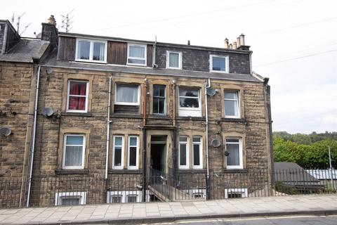 3 bed property, in Weensland Road, £50,000