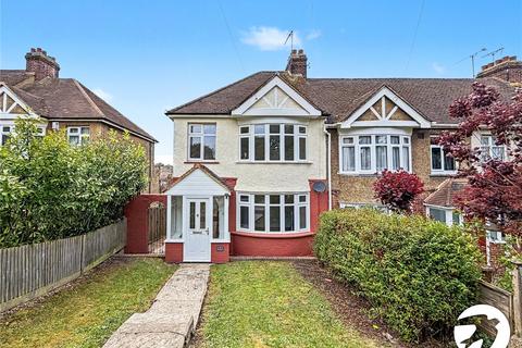 3 bed property, in City Way, £375,000