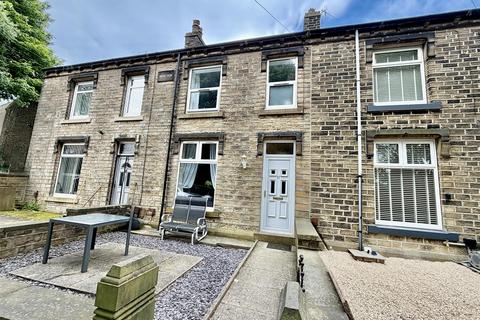 2 bed property, in Royds View, £149,950