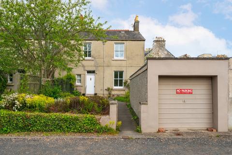 3 bed property, in Kinnessburn Terrace, £495,000