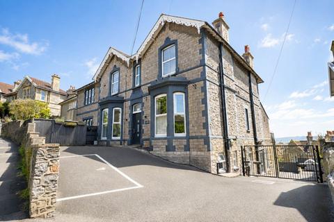 1 bed property, in Bristol Road Lower, £159,950