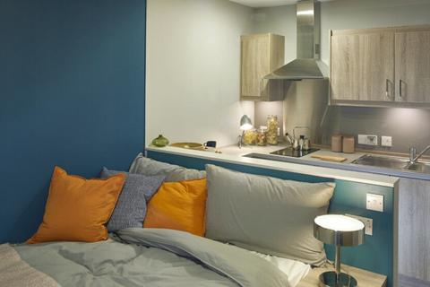 1 bed property, in Allen Street, £40,000