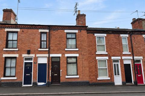 2 bed property, in Walter Street, £90,000