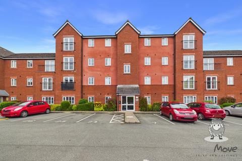 2 bed property, in Pendleton Court Speakman Way, £105,000