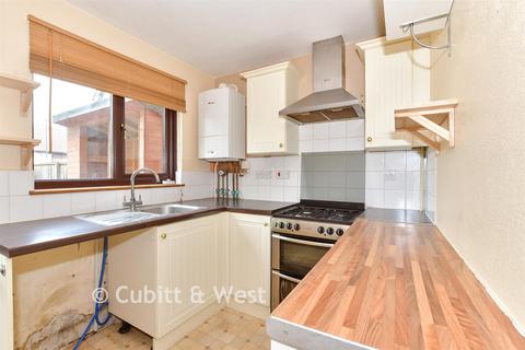 2 bed property, in Galahad Road, £290,000