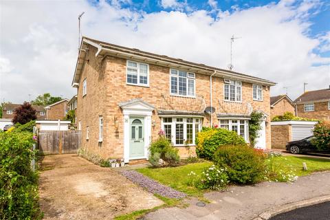 3 bed property, in Silverdale, £525,000