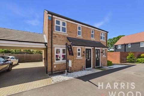 2 bed property, in Auger Road, £230,000