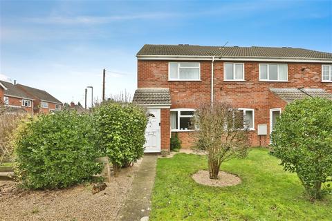 2 bed property, in Dereham Road, £150,000