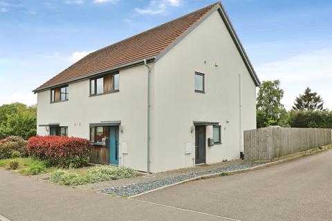 1 bed property, in Hopsack Road, £175,000