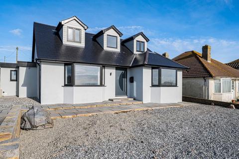 4 bed property, in South Coast Road, £650,000