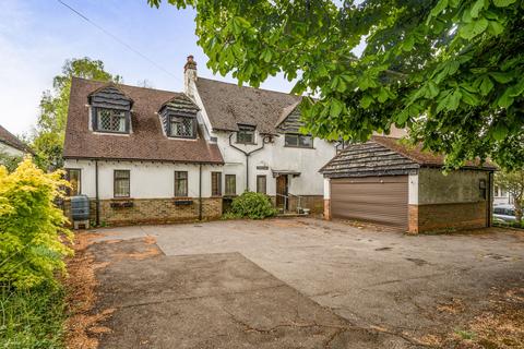 5 bed property, in Searchwood Road, £950,000