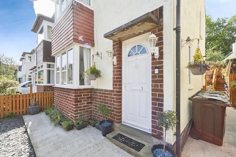3 bed property, in Park Avenue, £255,000