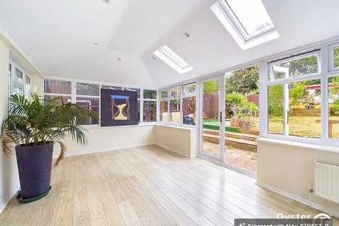 3 bed property, in Merlin Crescent, £649,950