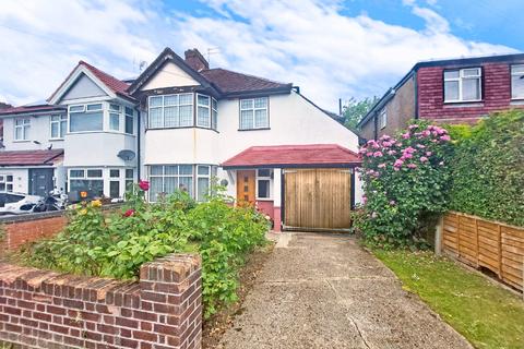 4 bed property, in High Worple, £825,000