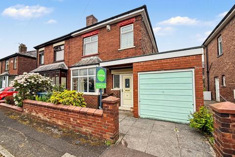 3 bed property, in West View Grove, £280,000