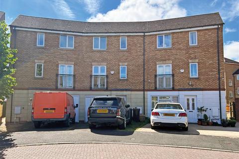 3 bed property, in Loxdale Sidings, £135,000