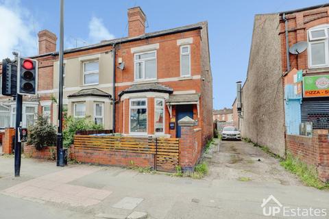 3 bed property, in Foleshill Road, £200,000