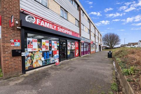 Studio, in 94 Alfriston Gardens, £150,000
