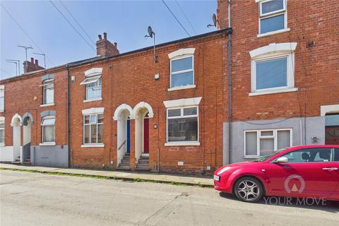 2 bed property, in Chaucer Street, £170,000