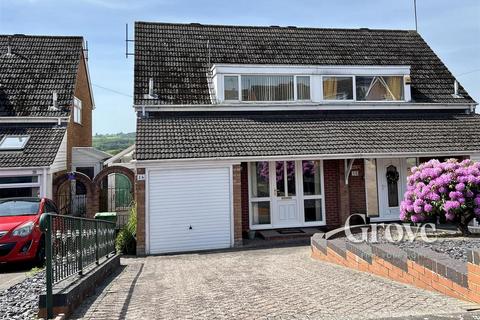 3 bed property, in Kenswick Drive, £275,000