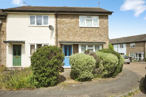 2 bed property, in Cannonfields, £265,000