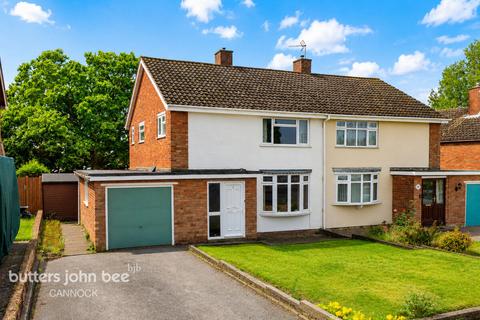 3 bed property, in Hanover Place, £250,000