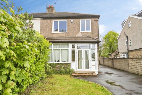 3 bed property, in Duchy Avenue, £235,000