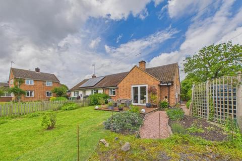 2 bed property, in Quay Lane, £300,000