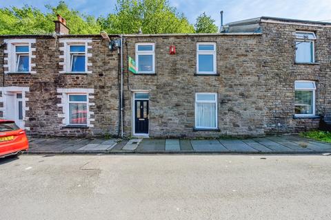 3 bed property, in Graig Terrace, £140,000