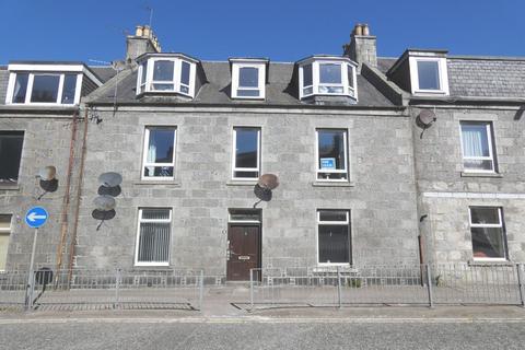 1 bed property, in 8A, £24,000