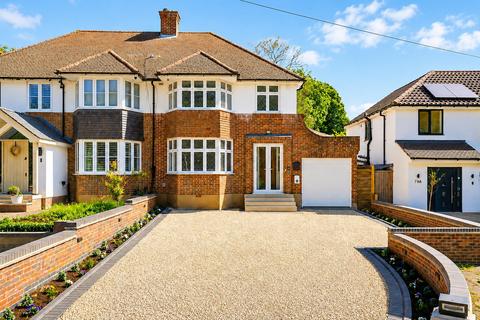 3 bed property, in Watling Street, £900,000