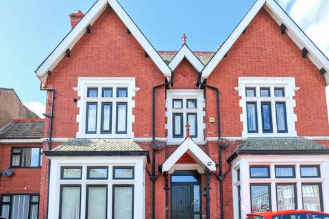 7 bed property, in Hornby Road, £350,000