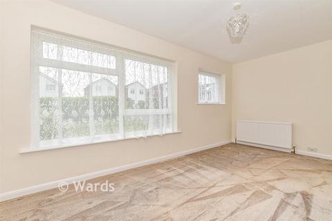 3 bed property, in Bankfields, £300,000
