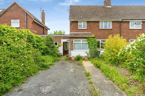 3 bed property, in Bromley, £400,000